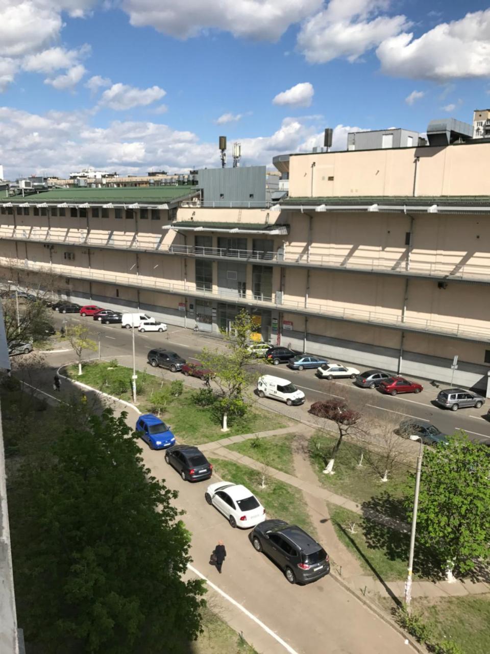 Obolon Metro Station Leilighet Kiev Eksteriør bilde
